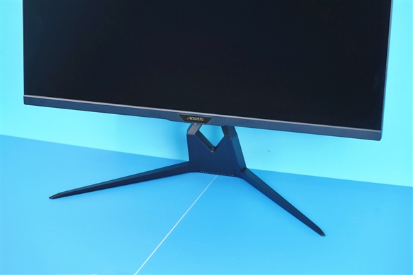 技嘉AORUS FI32U圖賞:4K/144Hz HDR屏 HDMI2.1接口