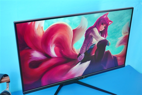 技嘉AORUS FI32U圖賞:4K/144Hz HDR屏 HDMI2.1接口