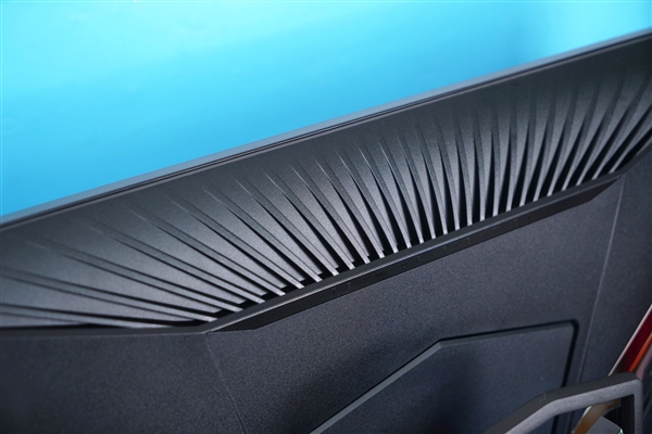 技嘉AORUS FI32U圖賞:4K/144Hz HDR屏 HDMI2.1接口